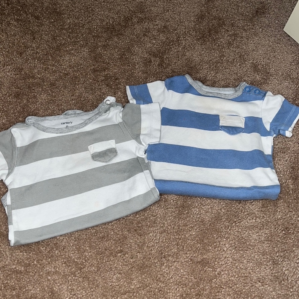 2 carters onesie lot 9 month boys